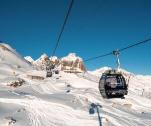 gondola andermatt swiss alps snowee